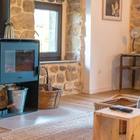 The Stone House Naturaleza Y Confort בית נופש