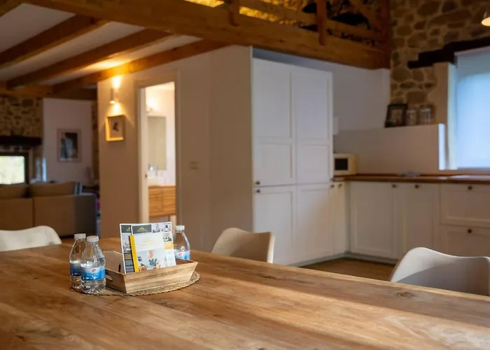 The Stone House Naturaleza Y Confort 別荘 Santibáñez de Villacarriedo